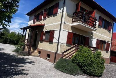 Casă de vânzare în Covasna - complet renovată, mobilată și utilată! - 3