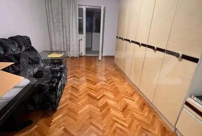 Apartament cu 4 camere decomandat în Central - 3