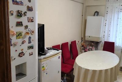 Apartament cu 3 camere decomandat în Est - 4