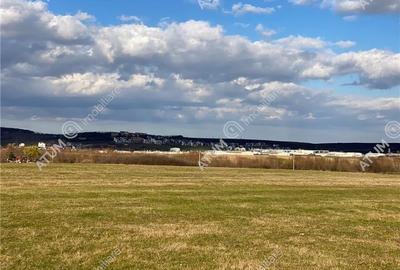 Parcela teren extravilan de 486 mp situat in Cristian - 10