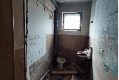 Apartament cu 2 camere decomandat în George Bacovia - 1