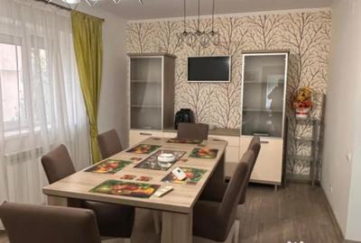 Casă cu 4 camere cu Teren 505 Mp în Mamaia