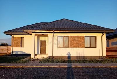 De inchiriat casa parter mobilata si utilata in complex C... - 2