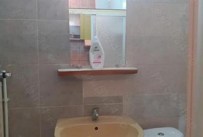 Garsonieră semidecomandată în Viziru 2 - 12