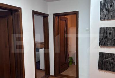 Apartament cu 3 camere semidecomandat în Central - 9