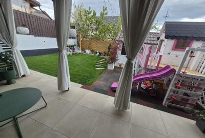 Duplex cu 4 camere cu Canalizare în Cug - 8