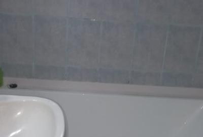 Inchiriez apartament 3 camere zona pietii Unirii