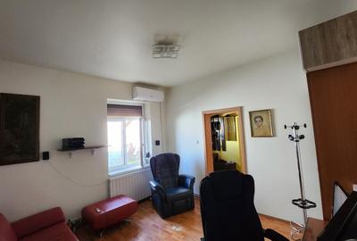Casa cu teren in zona Traian, 2 fronturi stradale - 12