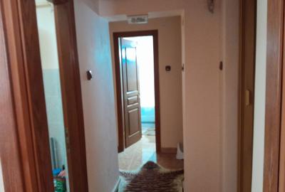 Apartament cu 3 camere semidecomandat în Central - 5