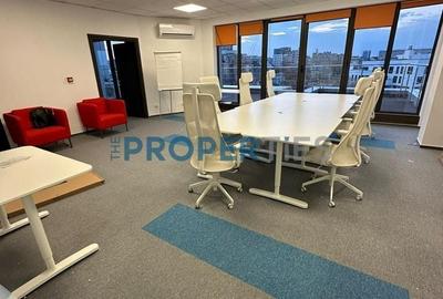 Birou, de 151.83999633789 mp, în Armeneasca - 2