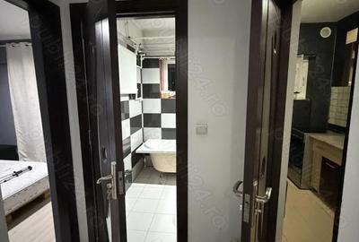 Apartament cu 3 camere decomandat în Berceni - 2