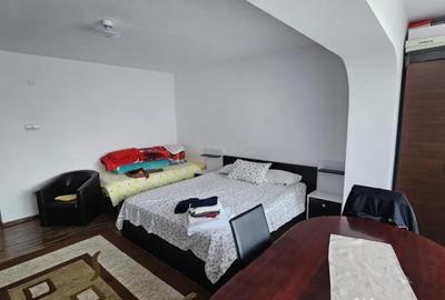 Casă cu 4 camere cu Teren 272 Mp în Central - 9