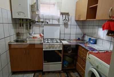 Casa cu 4 camere in suprafata de 104 si teren de 509 mp - 2