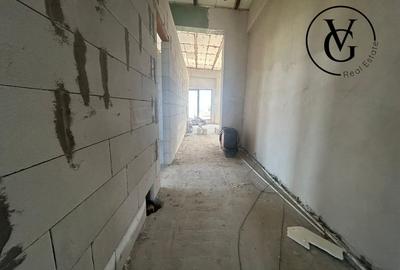 Apartament cu 4 camere semidecomandat în Mamaia-Sat - 9