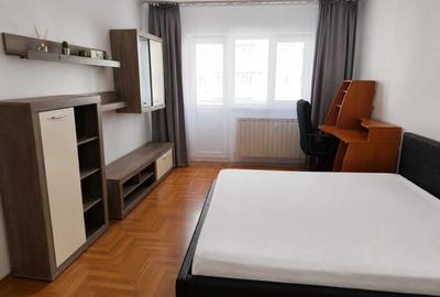 Apartament cu 3 camere decomandat în Gorjului - 1