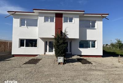 Casă cu 4 camere cu Teren 245 Mp în Central - 5