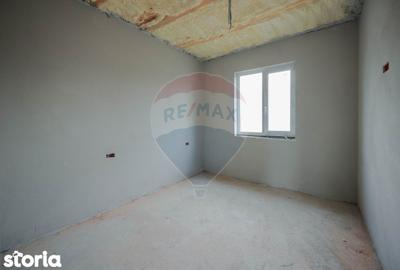 Casă cu 3 camere cu Teren 455 Mp în Sânmartin - 15