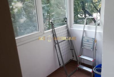 Apartament cu 2 camere decomandat, mobilat în Costin Georgian - 8
