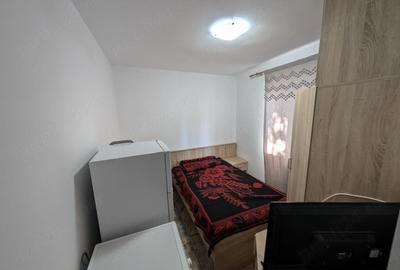 Garsonieră decomandată în Central - 1