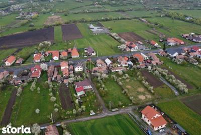 Casă cu 3 camere cu Teren 2000 Mp în Șieu - 1