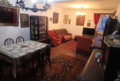 Casă individuală cu 4 camere cu Canalizare în Central - 12