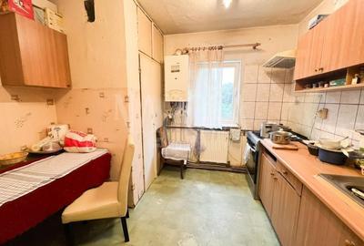 Apartament cu 4 camere decomandat în Dâmbul Rotund - 2