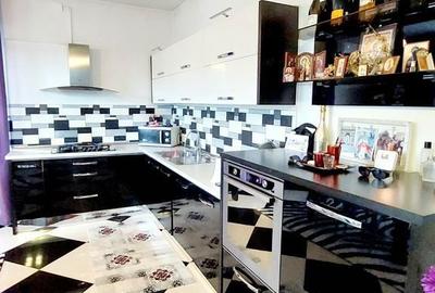 Casă cu 4 camere în Cuza Vodă - 7
