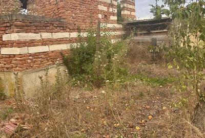 Casă cu Teren 2642 Mp în Spahii - 4