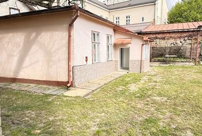 Casă cu 3 camere cu Canalizare în Ultracentral - 5