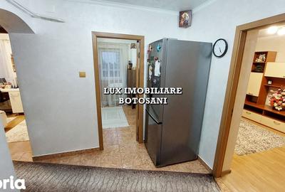 Apartament cu 2 camere decomandat în Central - 1