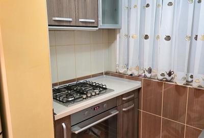 Apartament cu 2 camere decomandat în Decebal