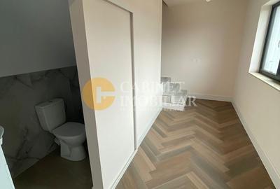 Casă individuală cu 4 camere cu Canalizare în Holboca - 11