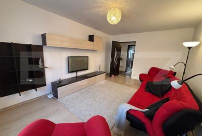 Apartament 3 camere,decomandat, Mico 11, etaj 2 - 2