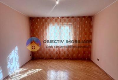 Apartament 3 camere-SAVINESTI - 3