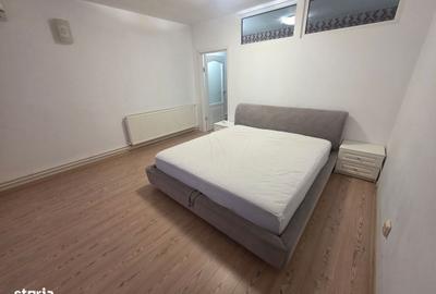 Casă cu 5 camere cu Teren 500 Mp în Central - 4