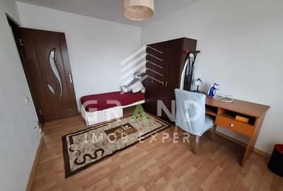 Apartament de inchiriat-3 camere decomandat, cartier Manastur, etaj intermediar - 5