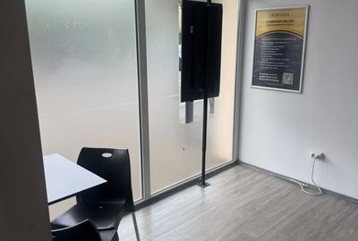 Spațiu comercial, de 50 mp, în Central - 1