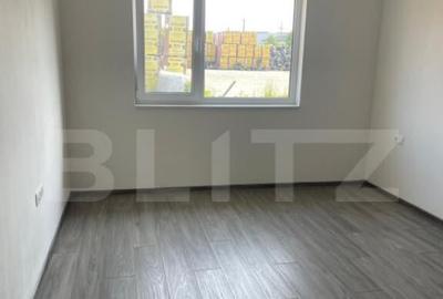 Casă cu 4 camere cu Teren 400 Mp în Central