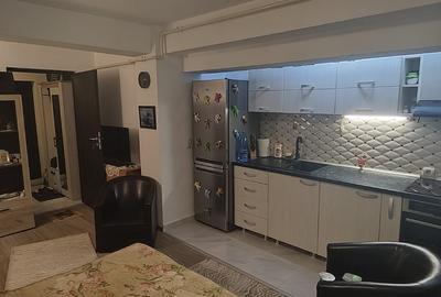 Garsonieră complet utilată și pregătită pentru mutare imediată - 1