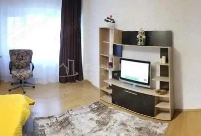 Vitan Mall - garsoniera - bloc izolat termic - 1