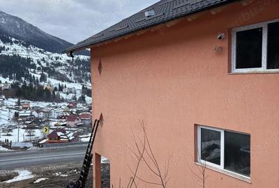 Vanzare pensiune Borsa Complex - 11