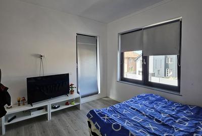 Casă cu 4 camere cu Teren 350 Mp în Central - 9