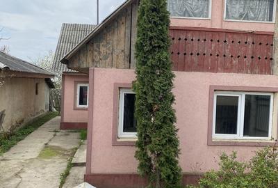Casă cu 3 camere în Lilieci
