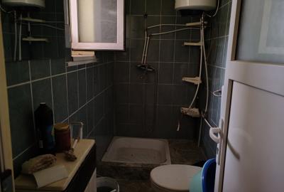 Casa 2 camere libera la vanzare zona Craiter - 5