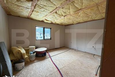Casă cu 7 camere cu Teren 950 Mp în Central - 10