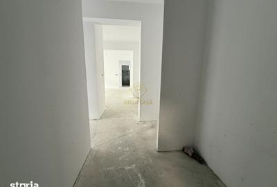 Apartament cu 3 camere decomandat în Carpați 2