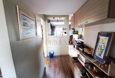 SPITALUL JUDETEAN - 3 cam - 2 bai - 2 balcoane - decomandat - centrala proprie SPITALUL JUDETEAN - 3 cam - 2 bai - 2 balcoane - decomandat - centrala proprie - 9