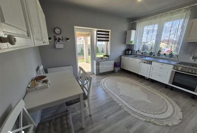 Casă cu 4 camere cu Teren 800 Mp în Central - 6