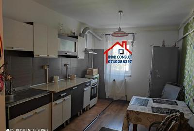 Super spatios, 4 camere decomandate / Cod CE 930 - 1