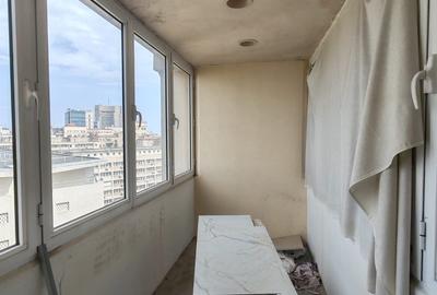 Sala Palatului 3 camere cu vedere superba nerenovat - 13